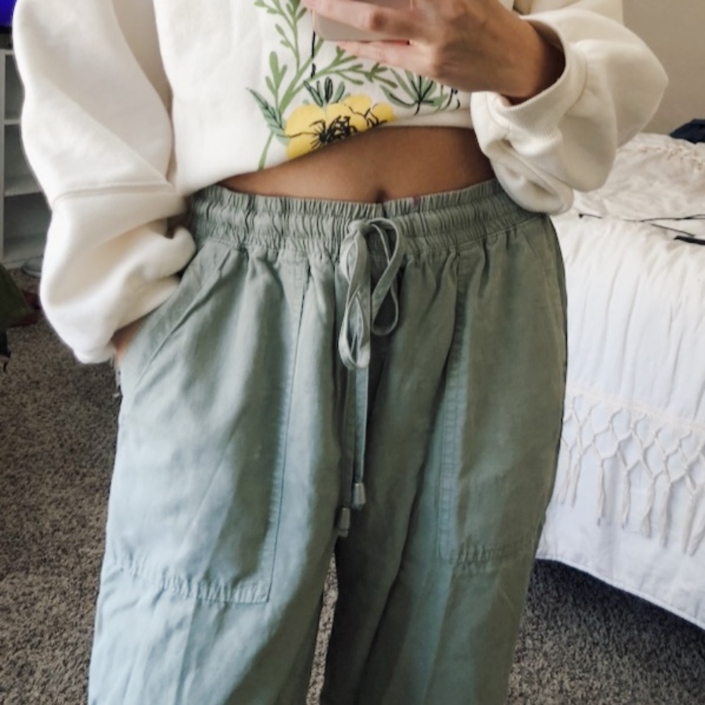 sage green pants - Picture 1 of 8